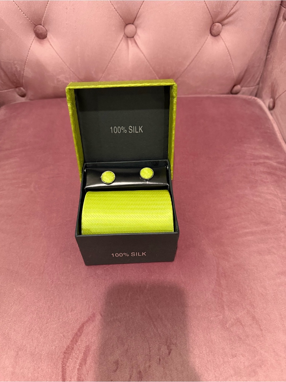 Men's Lime Green Silk Tie, handkerchief and Cufflinks Set